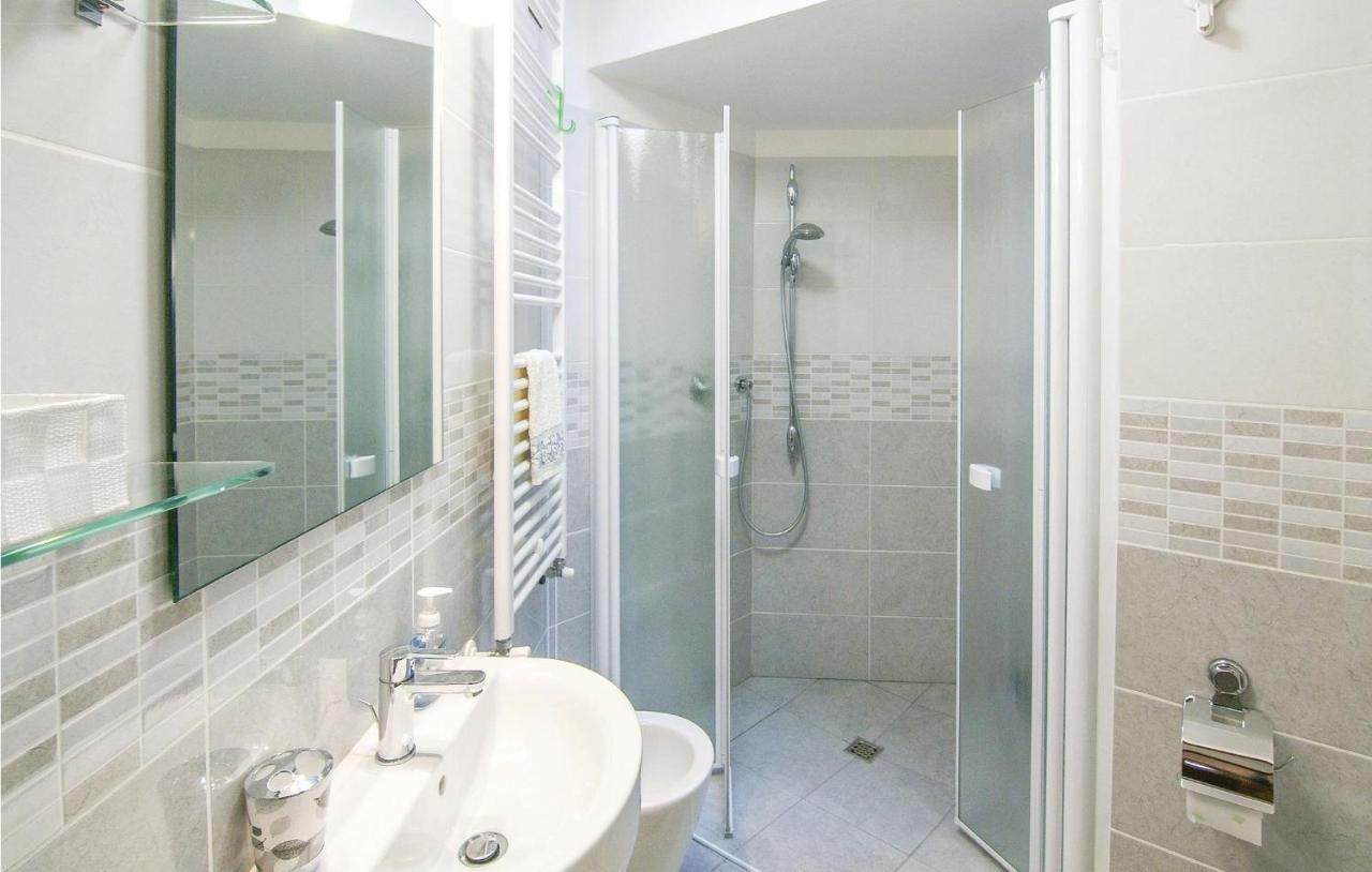 Lovely Home In Montecatini Alto With Kitchen Nievole ภายนอก รูปภาพ