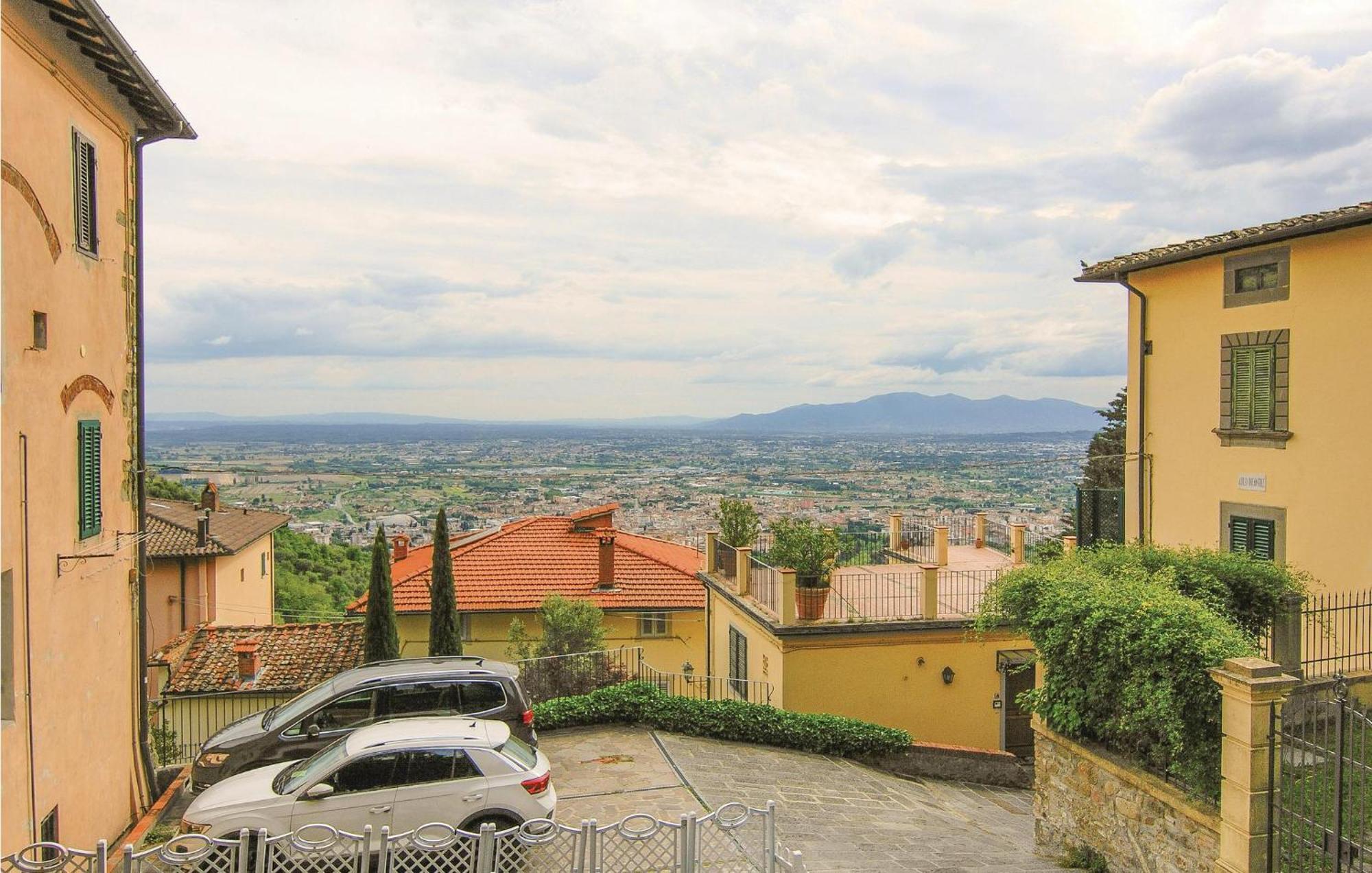 Lovely Home In Montecatini Alto With Kitchen Nievole ภายนอก รูปภาพ